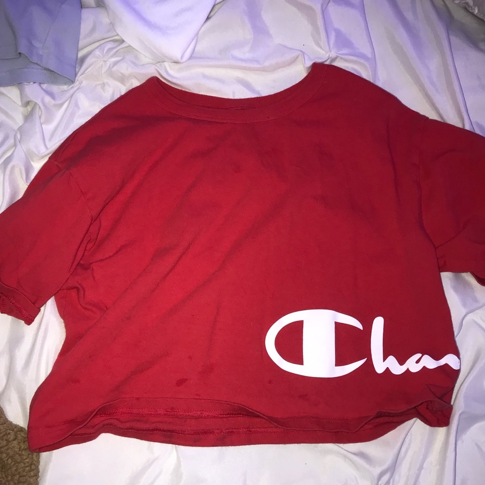 red cropped champion shirt